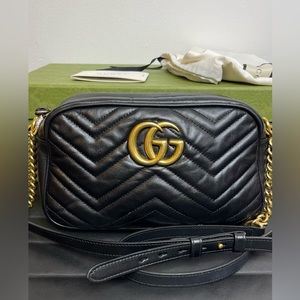 GG Marmont small shoulder bag